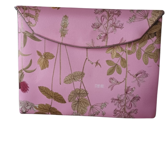 Floral Pink Clutch - Picture 1 of 8
